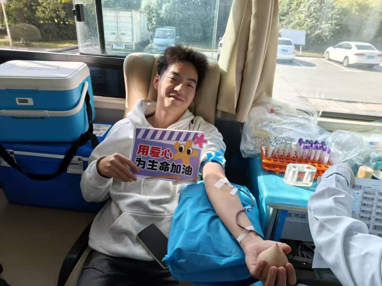 a85e579a68b145dc93498e40d5b1342a.jpg a85e579a68b145dc93498e40d5b1342a.jpg